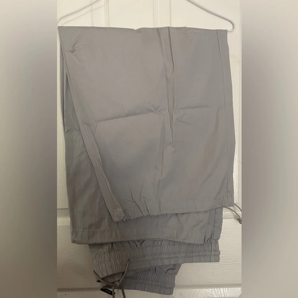 No‎ Boundaries Men’s Gray Parachute Pants! NWT! Size 2XL!